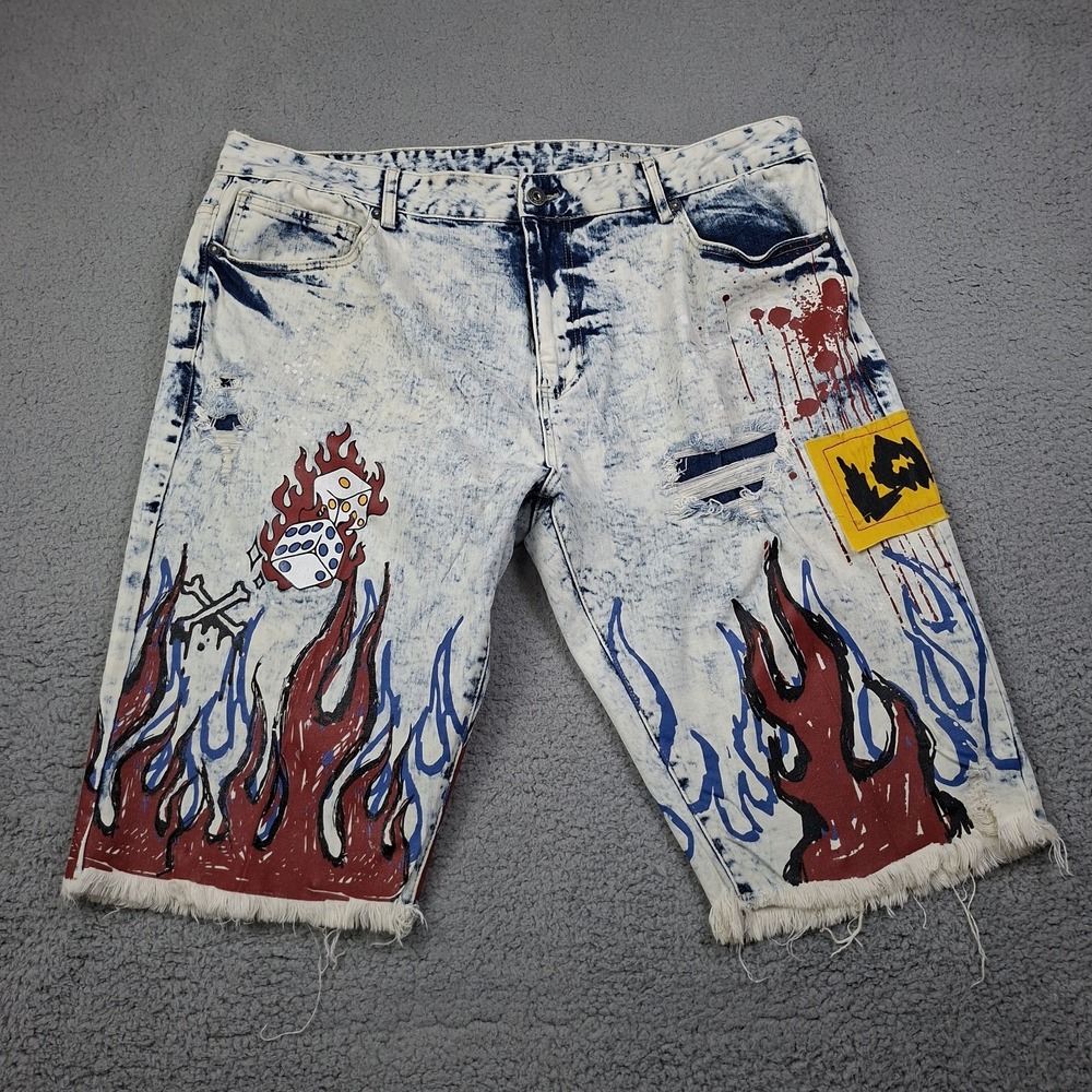 Size 44 Smoke Rise Graffiti Paint Splatter Denim Jean Shorts Streetwear Raw Hem